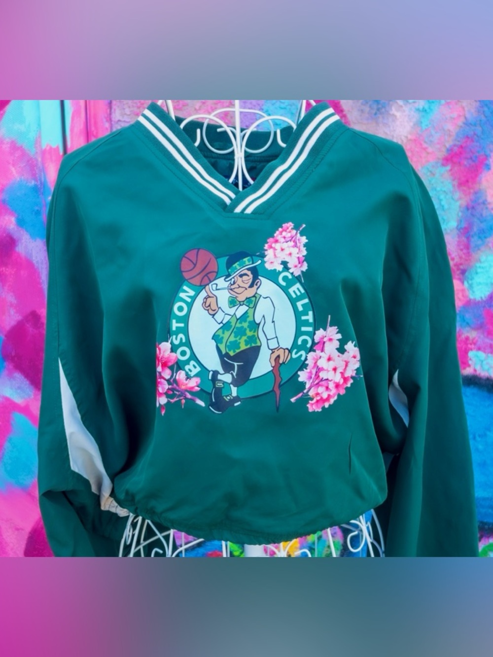 Boston Celtics Vintage Cropped Windbreaker Size XL | Green and White